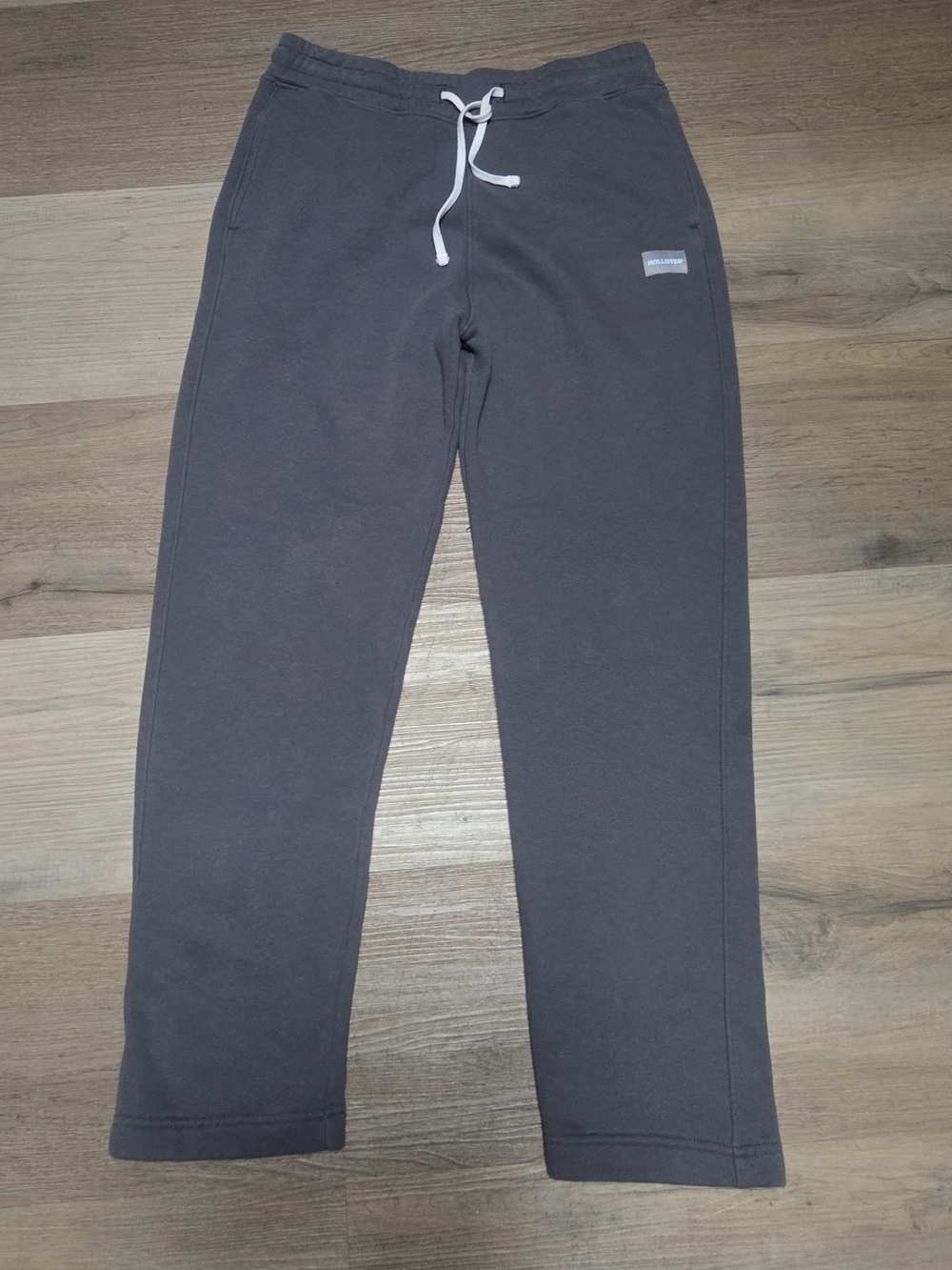 Hollister Charcoal Gray Jogger Sweatpants with White Drawstring Sz S Bin Y